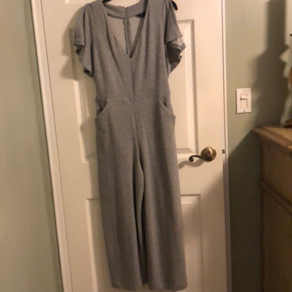 Wide leg belted jumpsuit